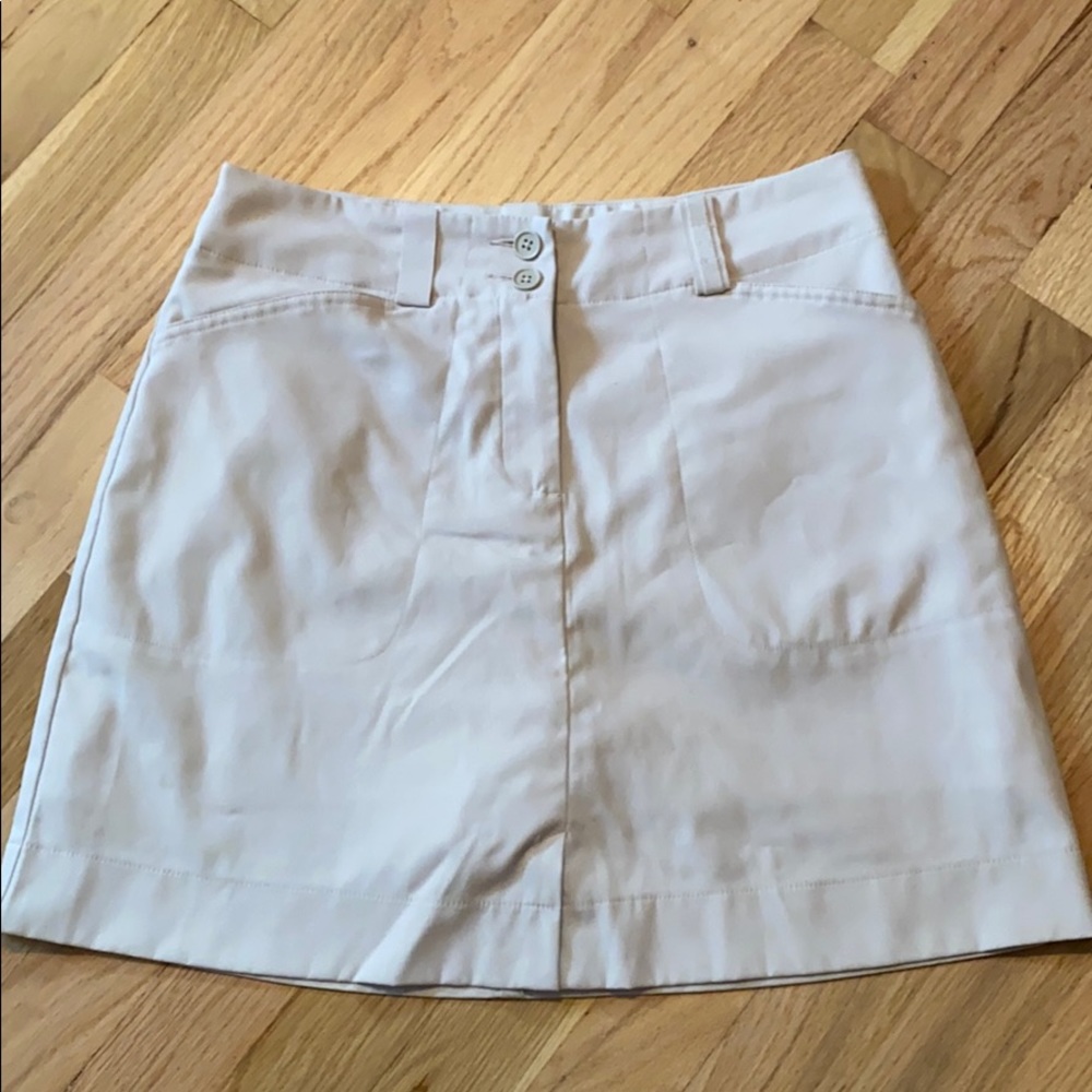 Golf skort